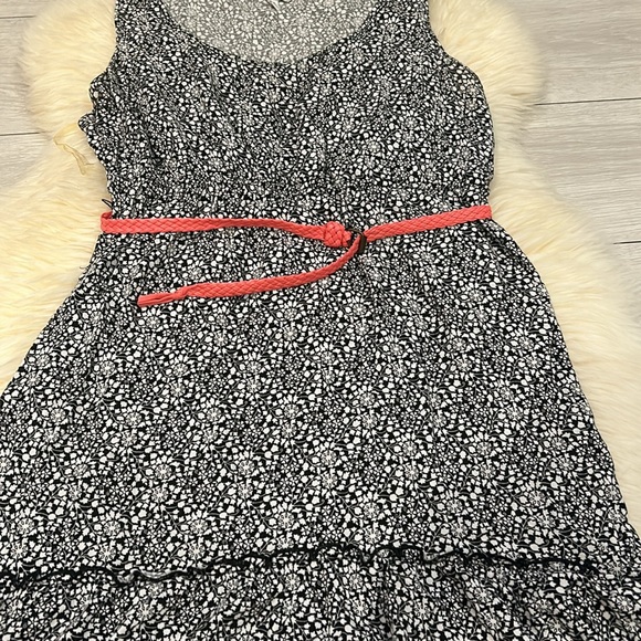 Girls High-Low Ruffle Black & White Flower Dress with Coral Skinny Belt Size XL - Picture 2 of 7